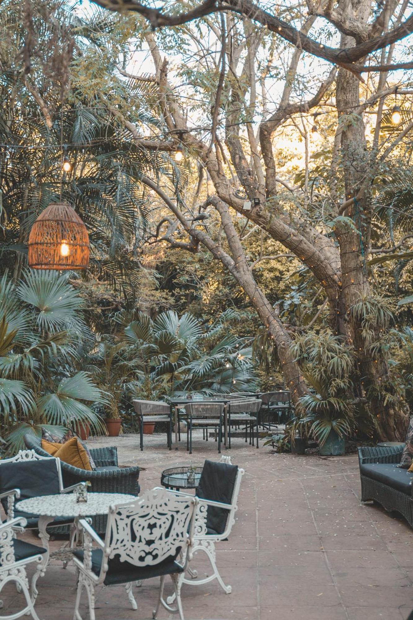 Beside Still Waters Boutique Hotel Durban Exterior photo
