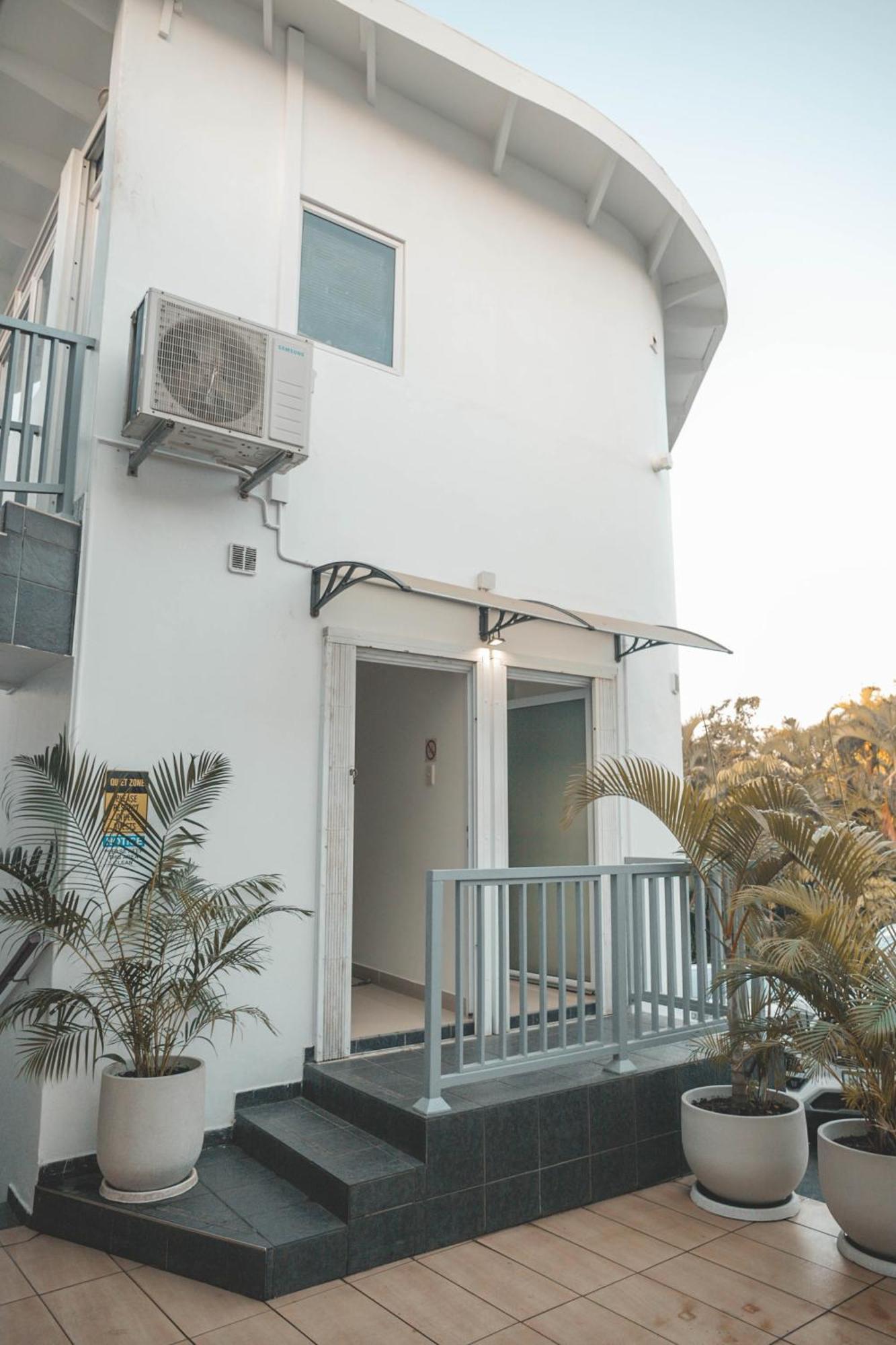 Beside Still Waters Boutique Hotel Durban Exterior photo