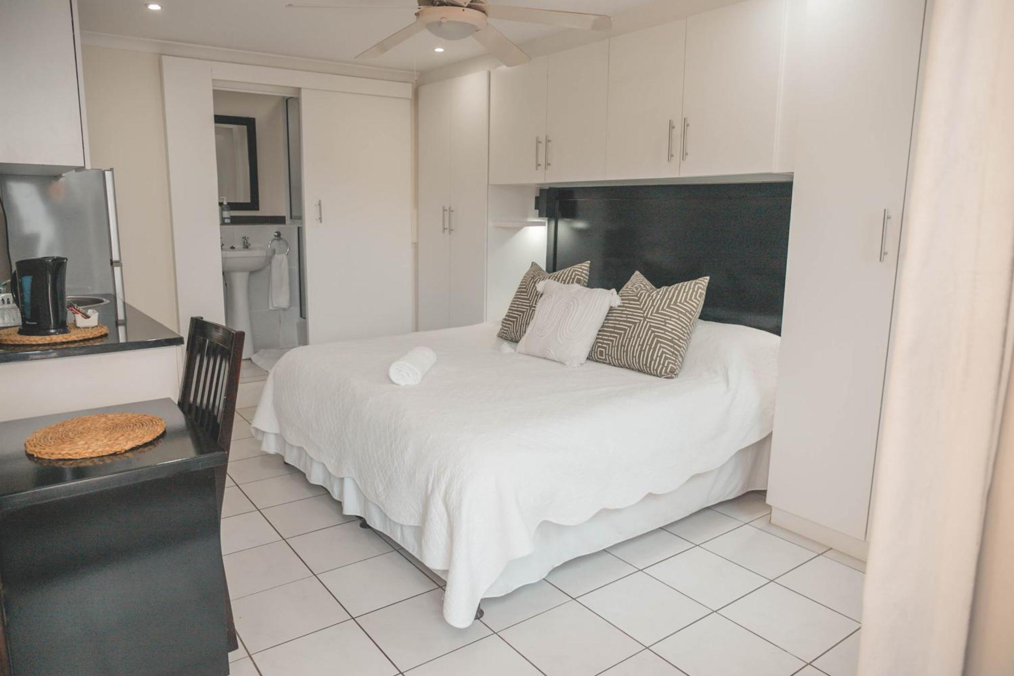 Beside Still Waters Boutique Hotel Durban Exterior photo